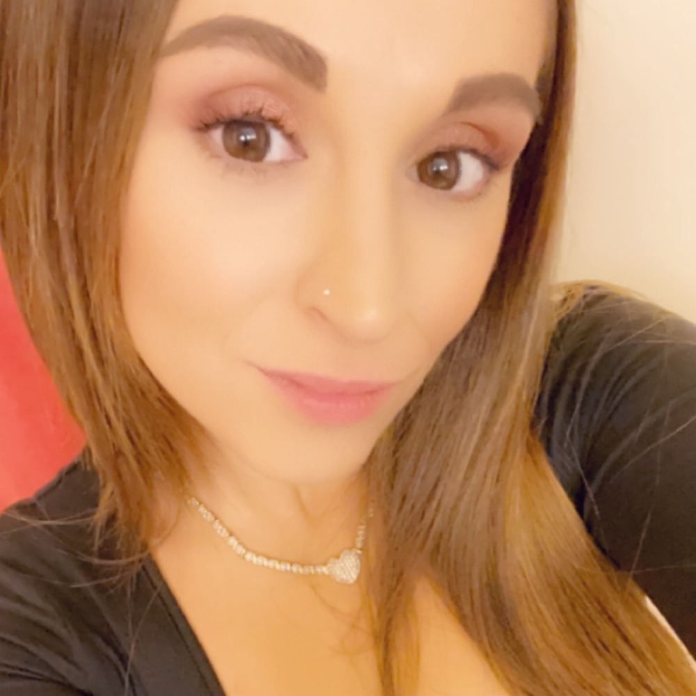 Meet your Posher, Andrea